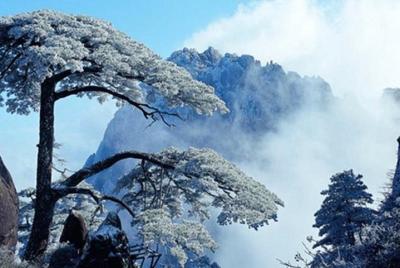 2-Day Huangshan Private Tour: Yellow Mountain and Hot Spring Spa Experience 2-Day Huangshan Private Tour: Yellow Mountain and Hot Spring Spa Experience