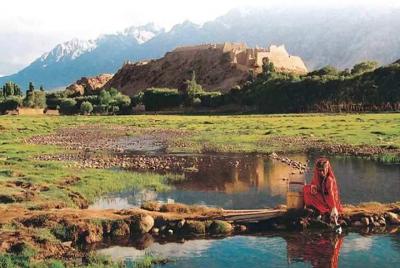 2-Day Private Trip to Tashkorgan from Karshgar with Accommodation 2-Day Private Trip to Tashkorgan from Karshgar with Accommodation