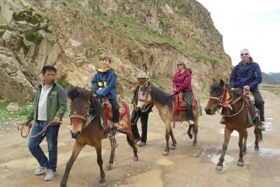 Tibet Tibet's panoramic nine-day tour: the holy city of Lhasa + Everest Base Camp + Shenghu Namco