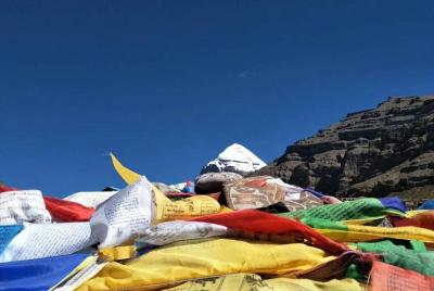 Shared Kailash Everest Tour Coach and Tibetan Local Guide