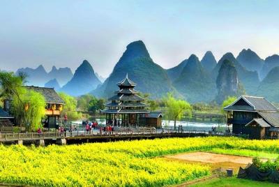 2 Days with private French-speaking guide to visit Guilin and Yangshuo without hotel 2 Days with private French-speaking guide to visit Guilin and Yangshuo without hotel
