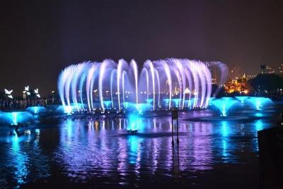Nanchang Autumn Water Square Music Fountain Night Show with Local