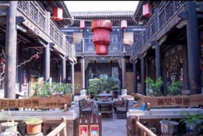 5-Hour Private Walking Tour of Pingyao Highlights with Lunch