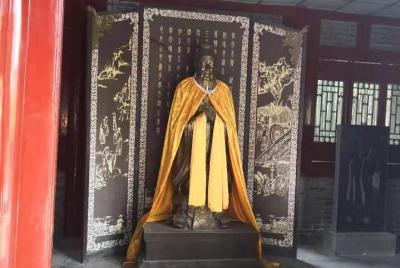 Confucius temple day tour in Qufu start from Qufu bullet train st