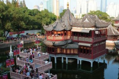 Shanghai Half-Day Sightseeing Coach Tour