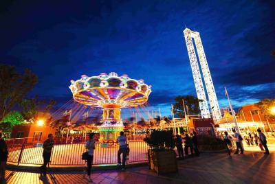 Private Round Trip Transfer to Shanghai Happy Valley Amusement Pa Private Round Trip Transfer to Shanghai Happy Valley Amusement Pa
