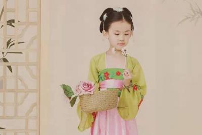 Traditional Chinese dress photo for Kids