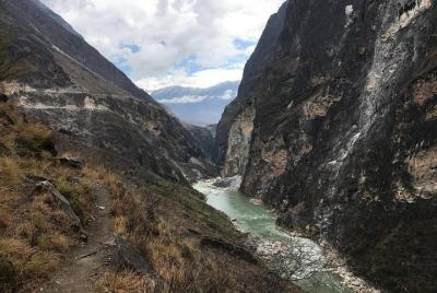 5-Days Tour from Shangri-La to Lijiang to and overnight in Tiger Leaping Gorge 5-Days Tour from Shangri-La to Lijiang to and overnight in Tiger Leaping Gorge