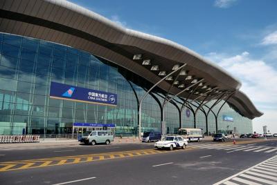 Private Arrival Transfer from Urumqi Diwopu International Airport