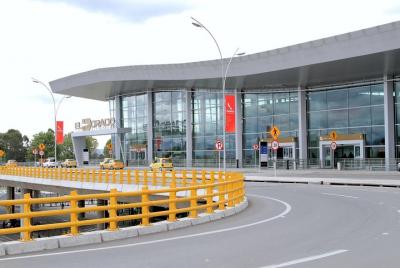 Transfer Aeropuerto El Dorado - Hotel or Accomodation (Private Tr Transfer Aeropuerto El Dorado - Hotel or Accomodation (Private Tr