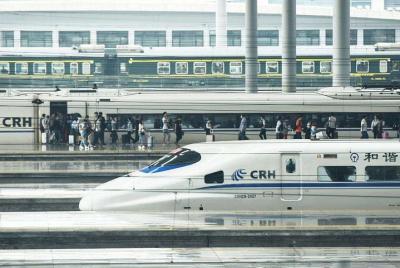 Private Departure Transfer to Wuxi Railway Station from City Hote Private Departure Transfer to Wuxi Railway Station from City Hote