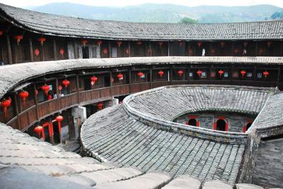 Tour Guide and Car: Private Day Tour to Hongkeng Hakka Tulou from