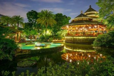 Private Transfer between Riyue Gu Hotspring Resort and Xiamen Cit Private Transfer between Riyue Gu Hotspring Resort and Xiamen Cit