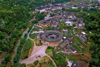 Private Transfer Between Xiamen City and HongKeng Hakka Tulou Clu Private Transfer Between Xiamen City and HongKeng Hakka Tulou Clu