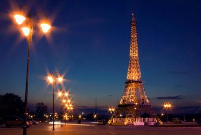 Romantic Kharkiv by Night Tour Romantic Kharkiv by Night Tour