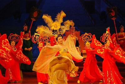 Xi'an Nightlife: Tang Dynasty Music and Dance Show