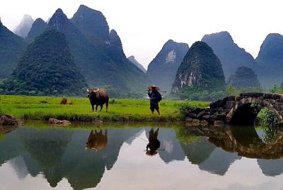 Guilin Yangshuo Day tour from Guangzhou by Round Way Bullet Train