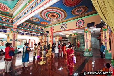 Malaysia Cultural Show with Buffet Dinner