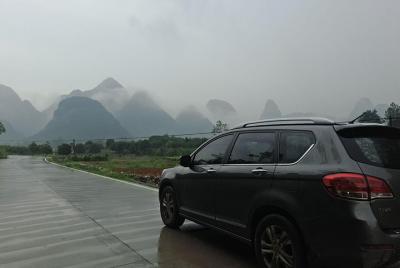 Private Transfer from Yangshuo Hotel to Guilin airport (KWL)