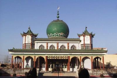 Yinchuan Private Day Tour: Western Xia Tombs, Ningxia Museum, Nan