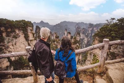  Full-Day Tour of Zhangjiajie National Forest Park with Lunch