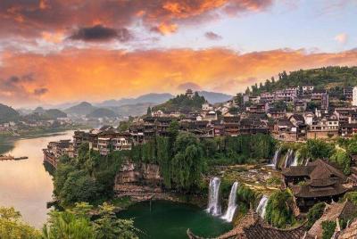 Day Tour for Mengdong River Rafting and Furong Town from May to October  Day Tour for Mengdong River Rafting and Furong Town from May to October