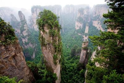 2-day Zhangjiajie National Forest Park & Glass Bridge Tour 2-day Zhangjiajie National Forest Park & Glass Bridge Tour