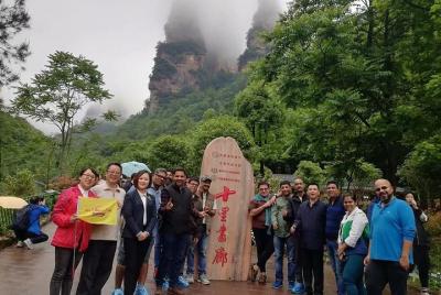 Private 2days Zhangjiajie highlights glass Bridge,Avatar Mountain Tianmen cave Private 2days Zhangjiajie highlights glass Bridge,Avatar Mountain Tianmen cave