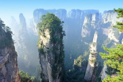 Zhangjiajie Private 4-Day Tour: Tianzi And Yuanjiajie Mountains Zhangjiajie Private 4-Day Tour: Tianzi And Yuanjiajie Mountains
