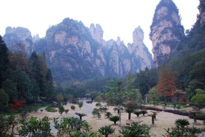 Private Day Tour to Zhangjiajie Fairy Stream by Cycling Private Day Tour to Zhangjiajie Fairy Stream by Cycling