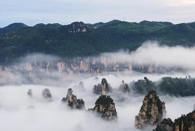 Private Zhangjiajie Day Trip With Grand Canyon And Yellow Dragon Cave Private Zhangjiajie Day Trip With Grand Canyon And Yellow Dragon Cave