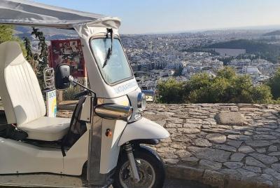 Athens on Electric Tuk Tuk sightseeing City Center - 1 hour priva