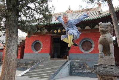 Private Day Tour to Shaolin Temple from Zhengzhou with Flexiable 