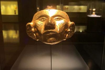 Gold Museum and Historic Center La Candelaria - Group tour and da Gold Museum and Historic Center La Candelaria - Group tour and da