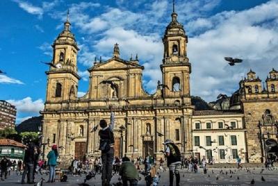 City Walking tour around the city 