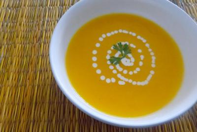 Market Tour & Traditional Colombian Cooking Class in a Local Home