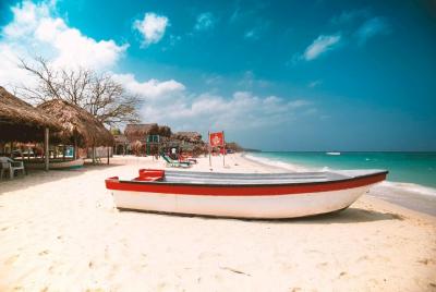 Full-Day in Playa Tranquilla Barú