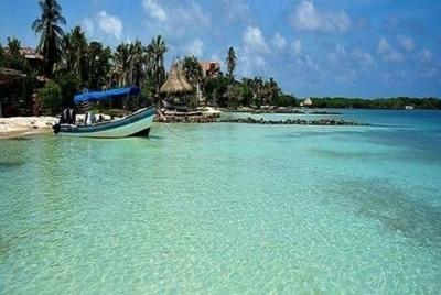 Isla Tierra Bomba Tropical Inn Cartagena Tour