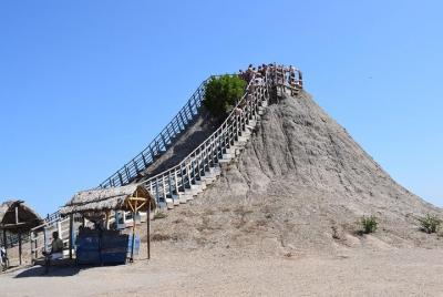 Mud experience at the volcano Mud experience at the volcano