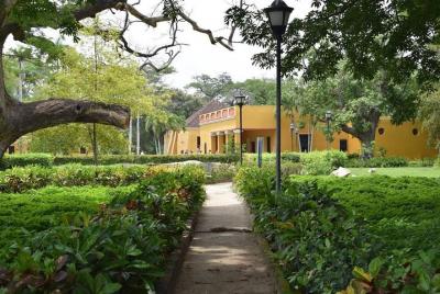 Learn about the fabulous history of Santa Marta