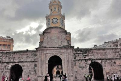 Cartagena de Indias: Into the Walls of The City Walking Audio Tou Cartagena de Indias: Into the Walls of The City Walking Audio Tou