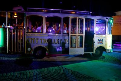 Night Trolley Sightseeing in Cartagena Night Trolley Sightseeing in Cartagena