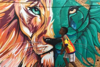 Graffiti at Comuna 13 + Downtown Medellín City Tour 6H Graffiti at Comuna 13 + Downtown Medellín City Tour 6H