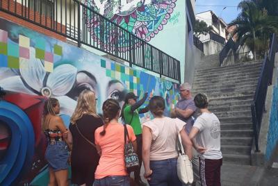 Comuna 13, Graffiti tour Medellin