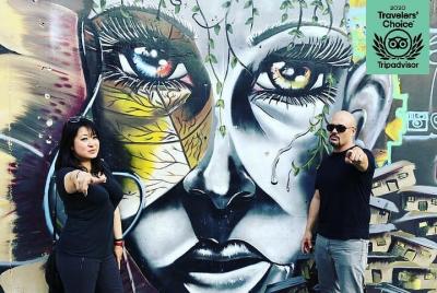 Comuna 13 Graffiti Tour with Metrocable