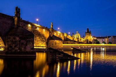 PRAGUE NIGHT PHOTO TOUR (best spots) PRAGUE NIGHT PHOTO TOUR (best spots)