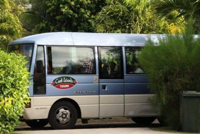 Seat in Coach Transfer from Rarotonga Hotel to Airport Seat in Coach Transfer from Rarotonga Hotel to Airport