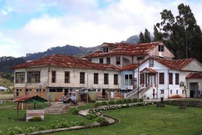 Volcan Irazu - Sanatorio Duran & Cartago Day Trip Volcan Irazu - Sanatorio Duran & Cartago Day Trip