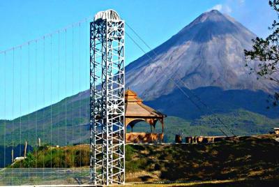 Mistico Hanging Bridges Park from La Fortuna Mistico Hanging Bridges Park from La Fortuna