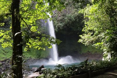 3-in-1 Arenal Combo Tour: Hanging Bridges, La Fortuna Waterfall & 3-in-1 Arenal Combo Tour: Hanging Bridges, La Fortuna Waterfall &